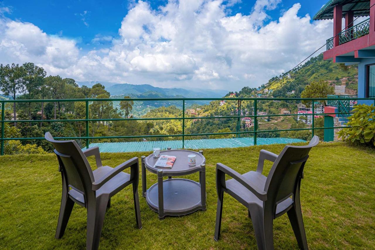 Stayvista At Cecil Cottages With Barbeque, Hill View Kasauli Extérieur photo